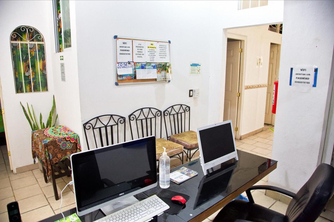 Alexandross Hostel Puerto Vallarta Exteriér fotografie