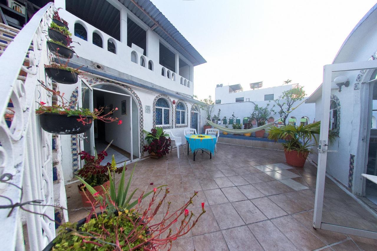 Alexandross Hostel Puerto Vallarta Exteriér fotografie