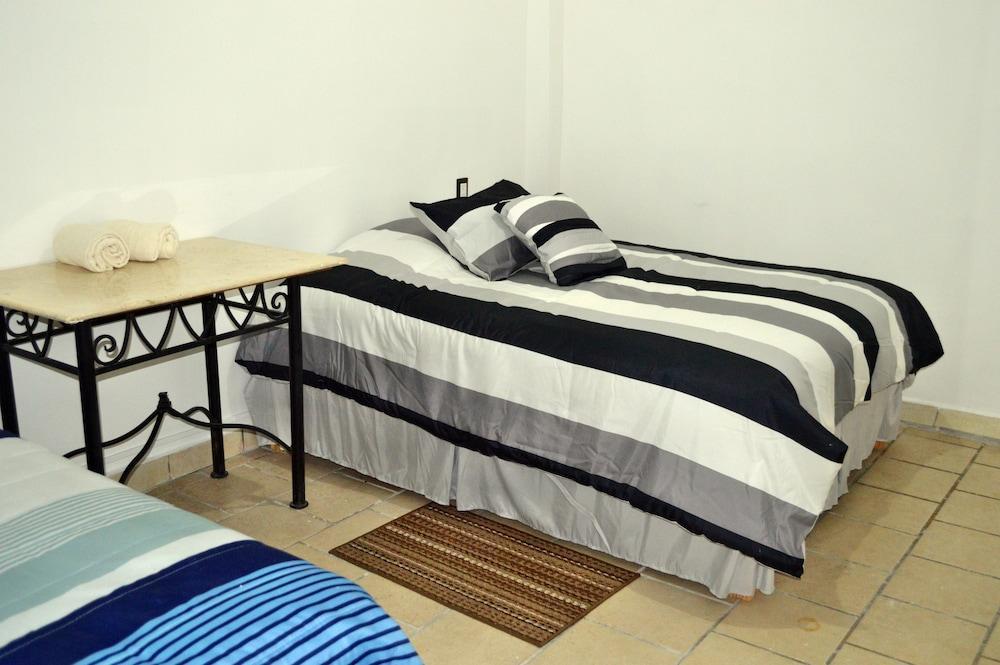 Alexandross Hostel Puerto Vallarta Exteriér fotografie